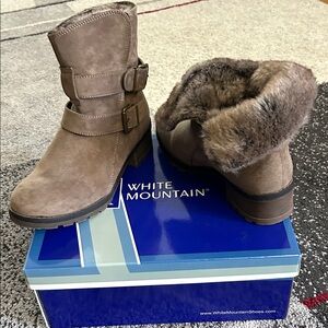 White Mountain Women's Brown Winter Boots